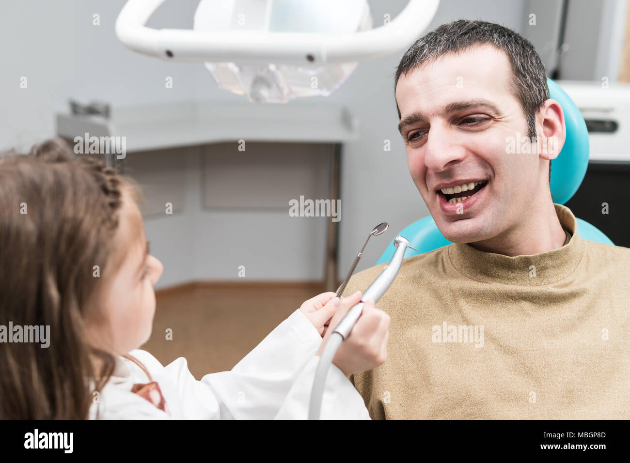 Drill teeth hires stock photography and images Alamy