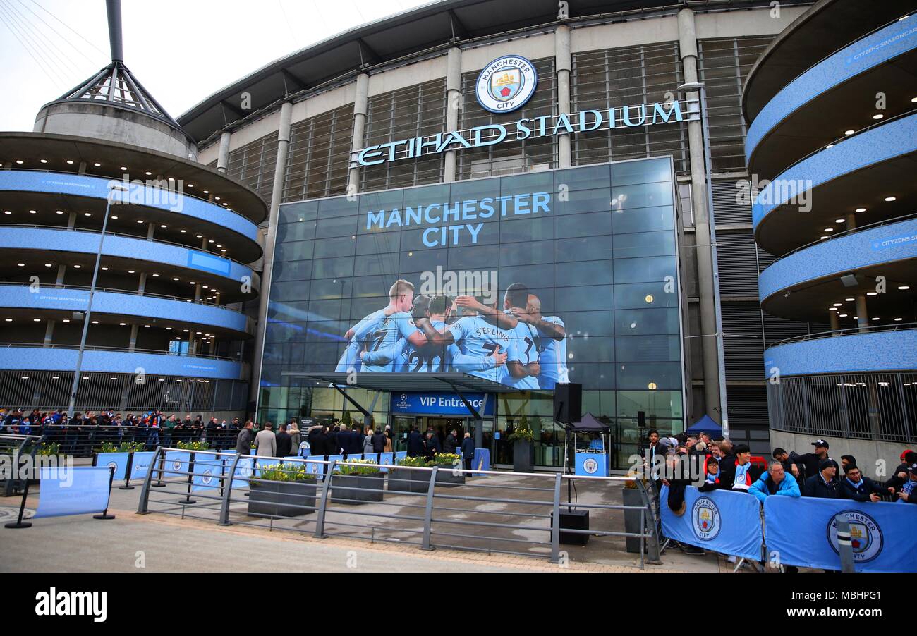ETIHAD STADIUM MAIN ENTRANCE MANCHESTER CITY FOOTBALL CLUB MANCHESTER CITY V LIVERPOOL FC, CHAMPIONS LEAGUE, QUARTER FINAL 2018 ETIHAD STADIUM, MANCHESTER, ENGLAND 10 April 2018 GBB7287 STRICTLY EDITORIAL USE ONLY. If The Player/Players Depicted In This Image Is/Are Playing For An English Club Or The England National Team. Then This Image May Only Be Used For Editorial Purposes. No Commercial Use. The Following Usages Are Also Restricted EVEN IF IN AN EDITORIAL CONTEXT: Use in conjuction with, or part of, any unauthorized audio, video, data, fixture lists, club/league logos, Stock Photo