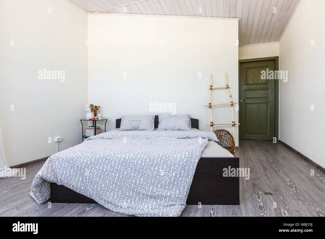 Cozy Minimalistic Bedroom Interir Stock Photo 179260834 Alamy