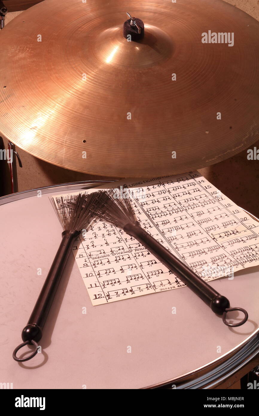 Floor tom hires stock photography and images Alamy