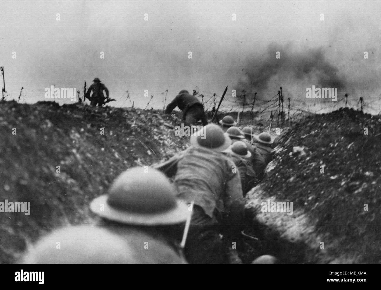 Barbed wire wwi hires stock photography and images Alamy