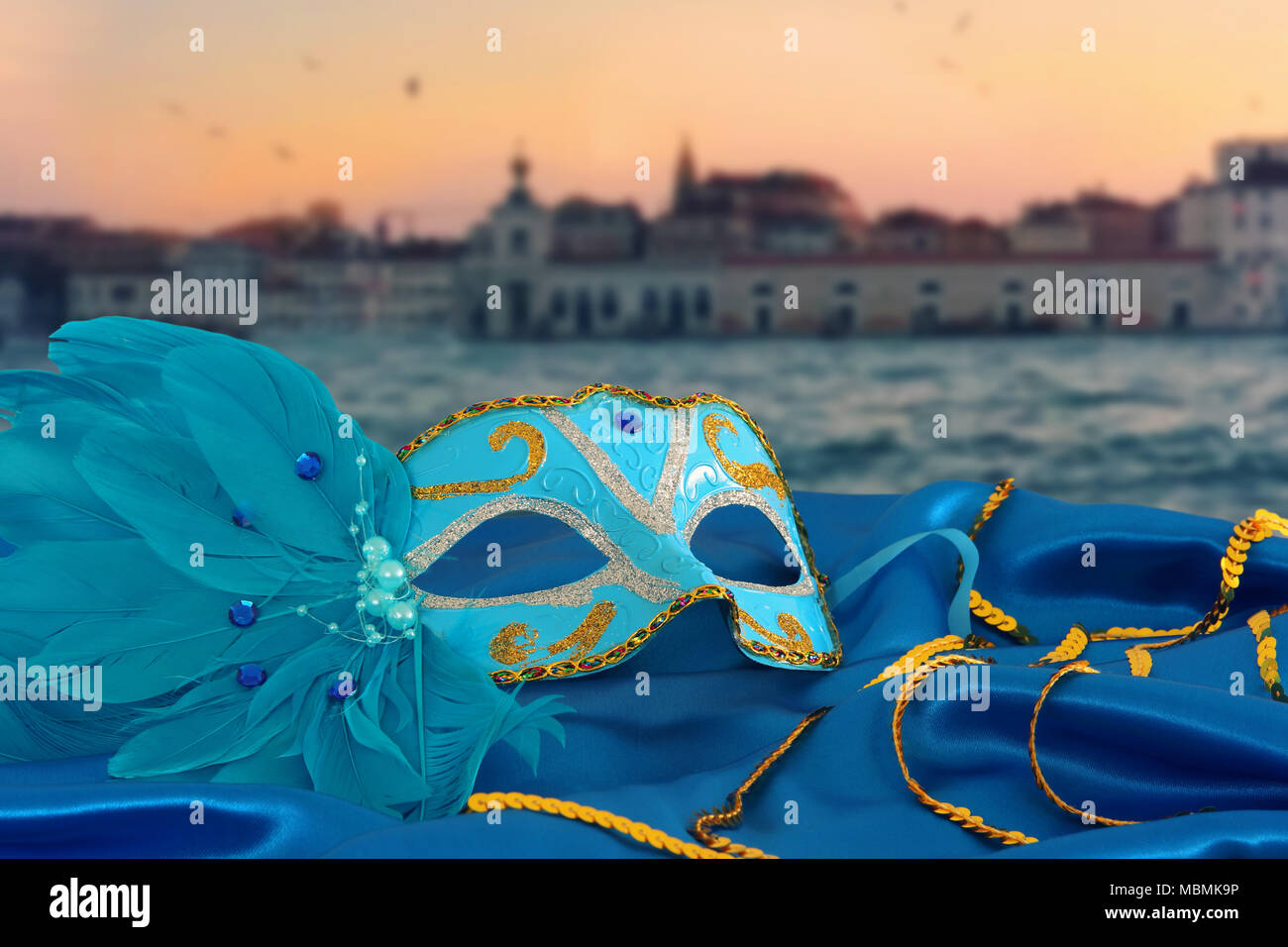 Venice carnival mask masquarade hi-res stock photography and images - Alamy