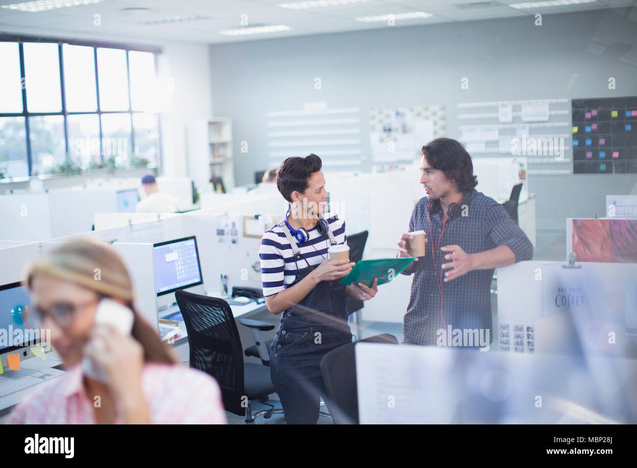 Office. indian office people hi-res stock photography and images - Alamy