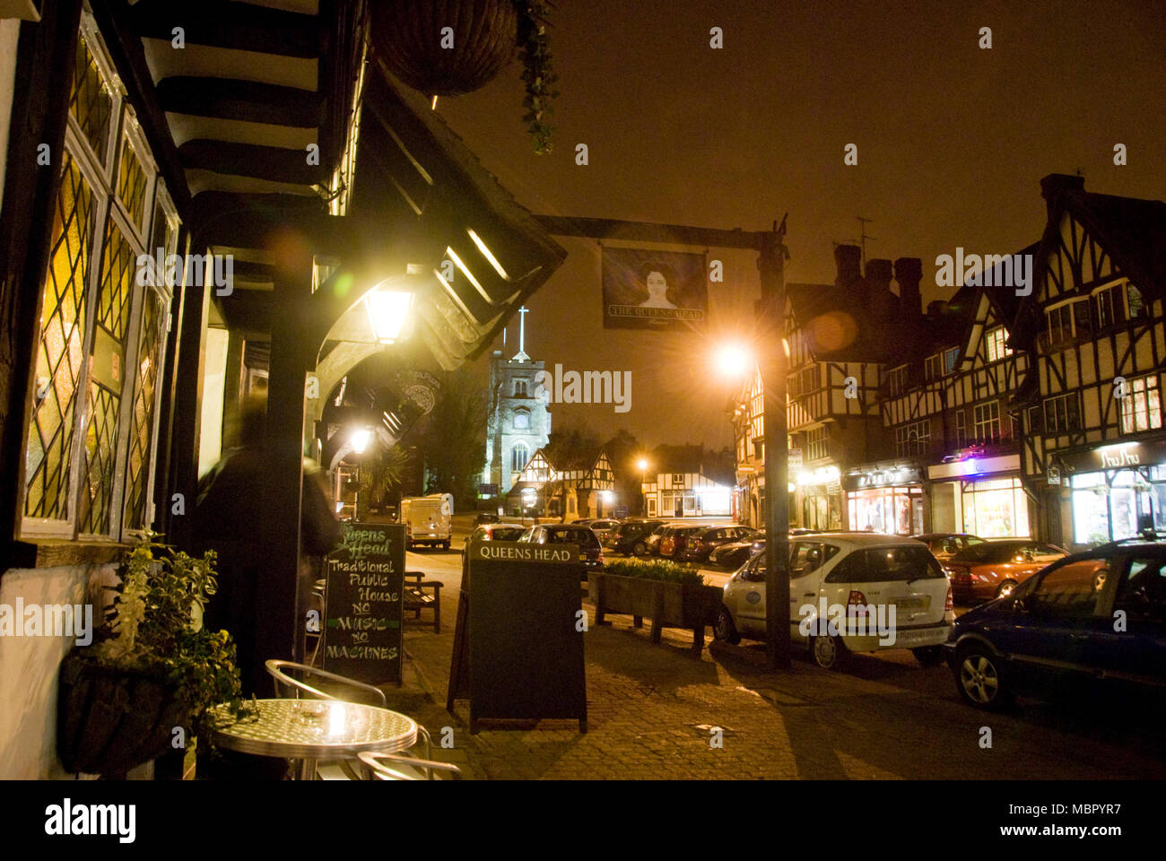 Pinner Village High Resolution Stock Photography and Images Alamy