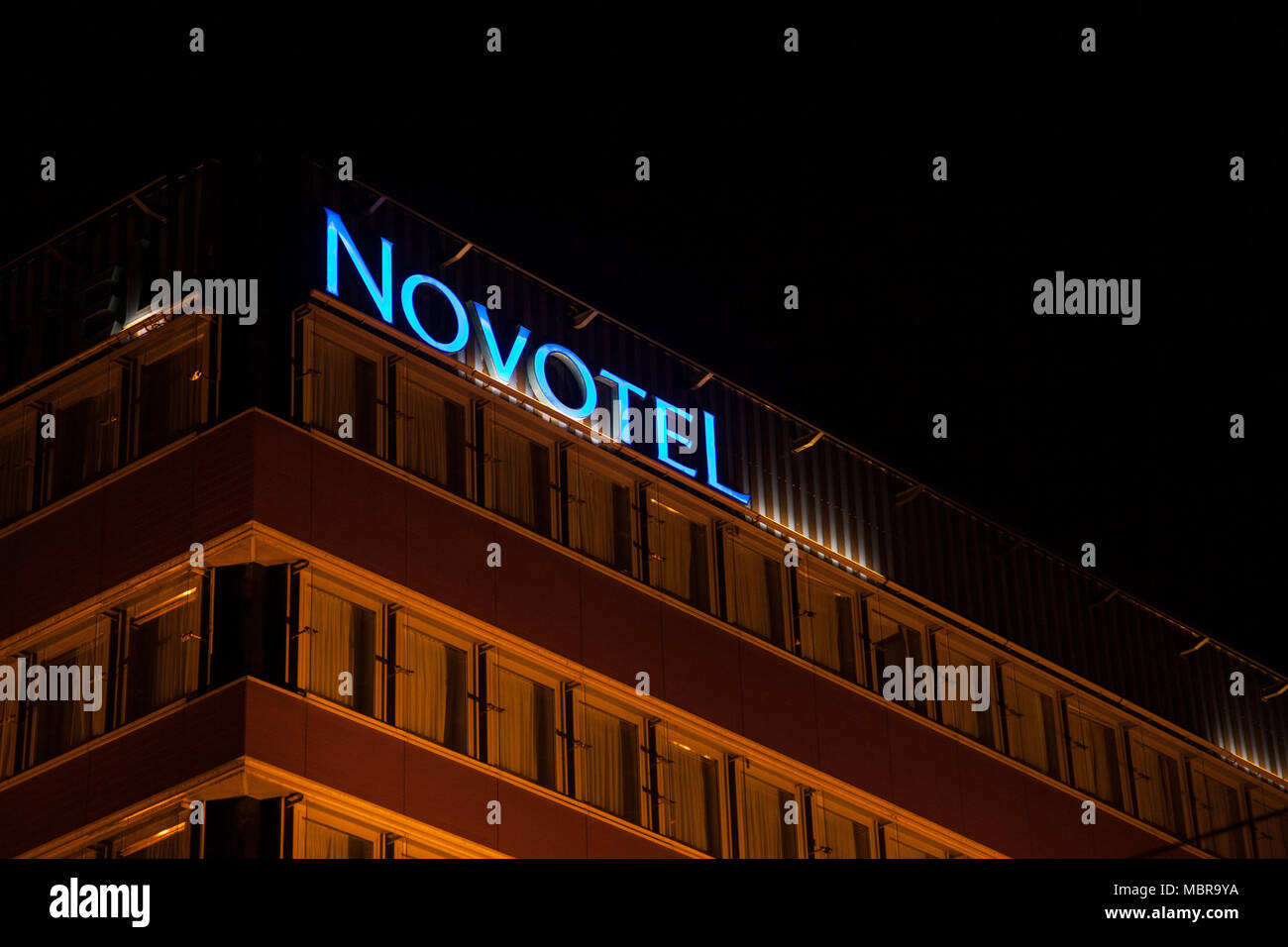 Novotel logo hi-res stock photography and images - Alamy