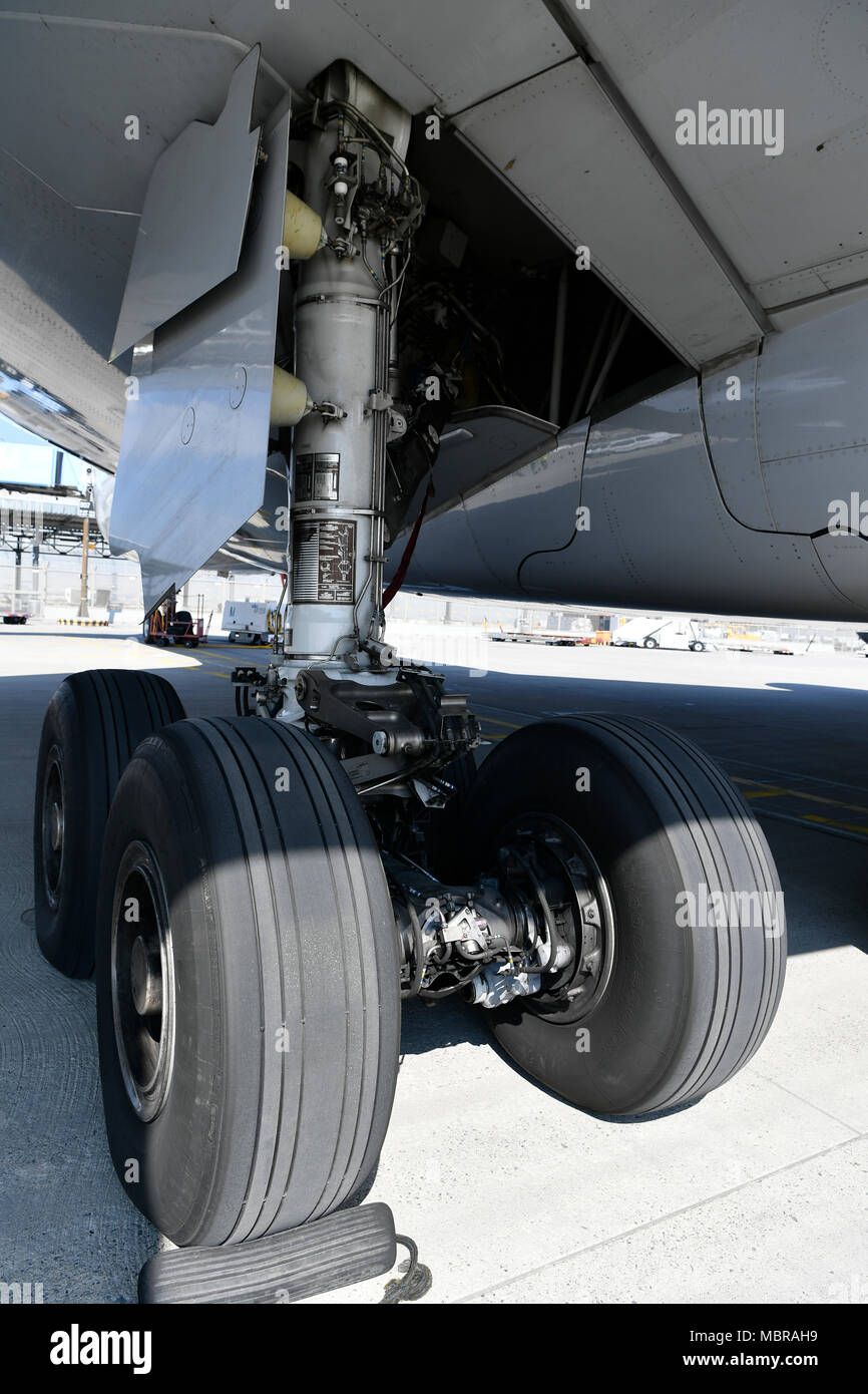 Landing gear, Airbus, A380-800, Lufthansa, Munich Airport, Upper Bavaria, Bavaria, Germany Stock Photo