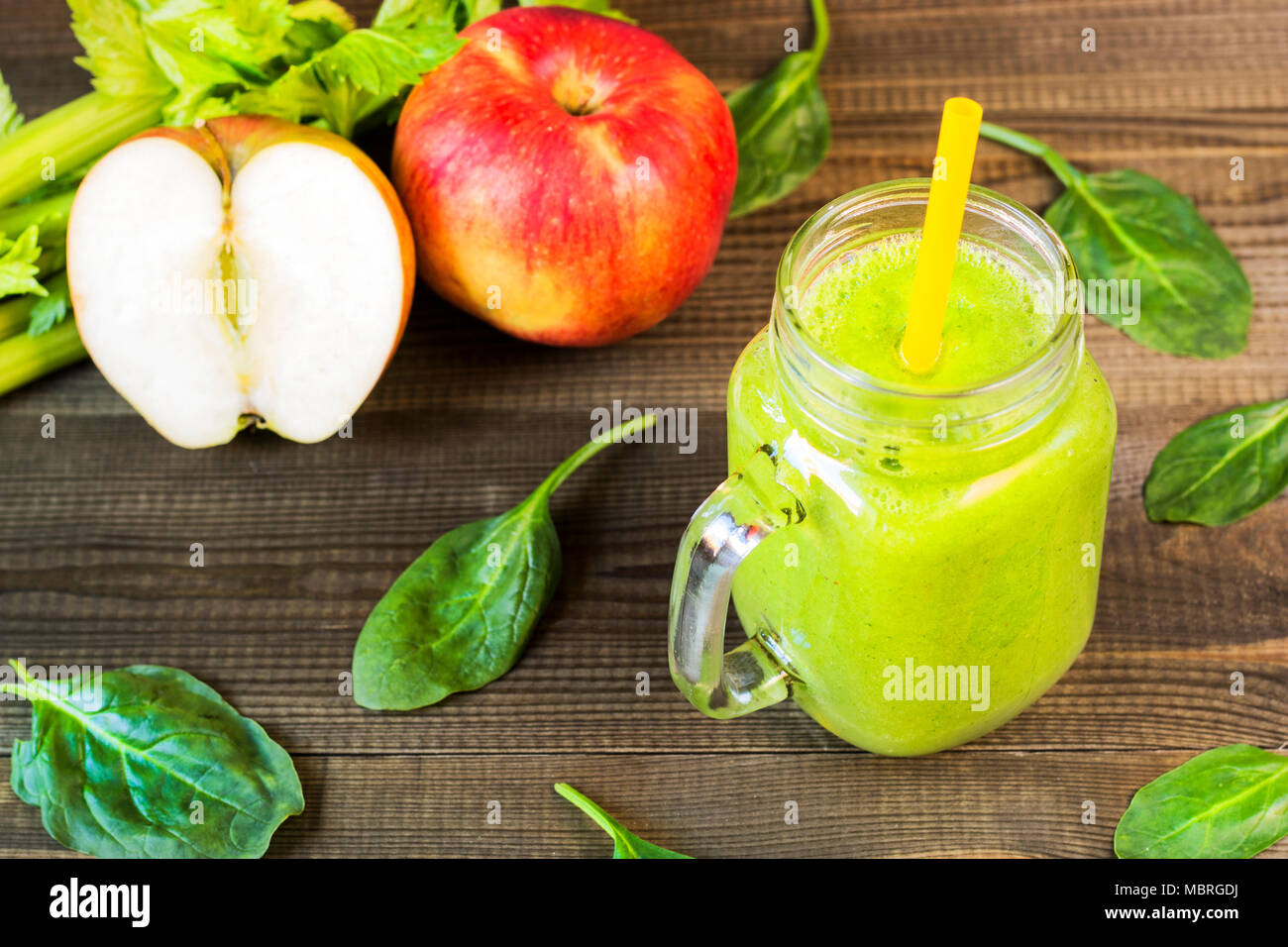 fresh green smoothie cocktail Stock Photo - Alamy