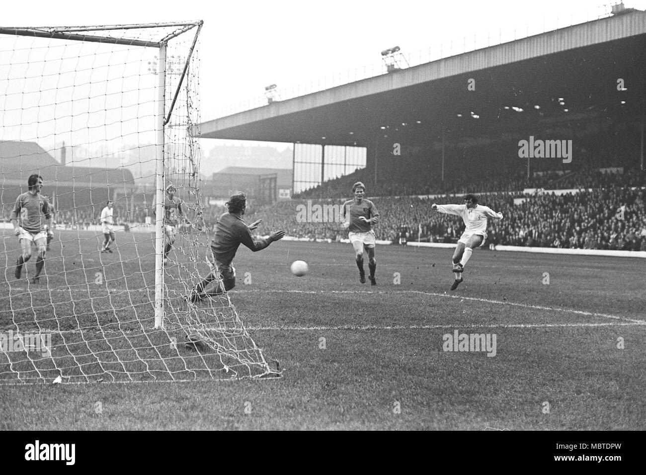 Leeds v West Ham 1970 Stock Photo Alamy