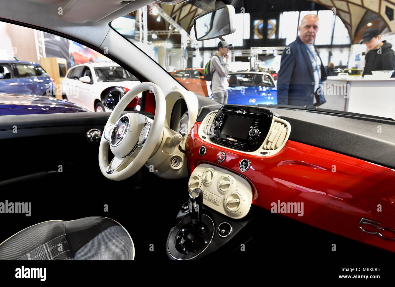 Fiat 500 Interior High Resolution Stock Photography and Images Alamy