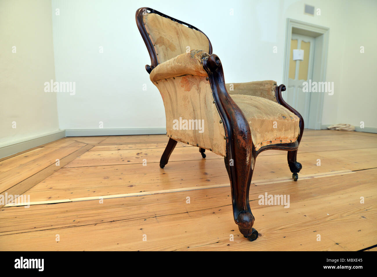 12 April 2018, Germany, Trier The armchair of philosopher and economic