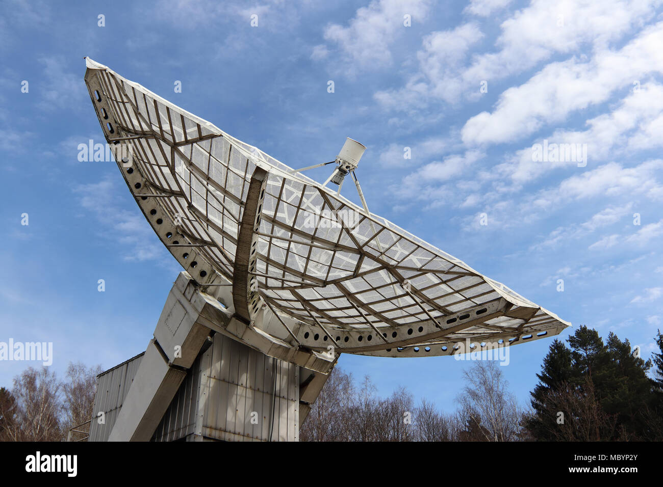 Radio telescope directional antenna Stock Photo Alamy