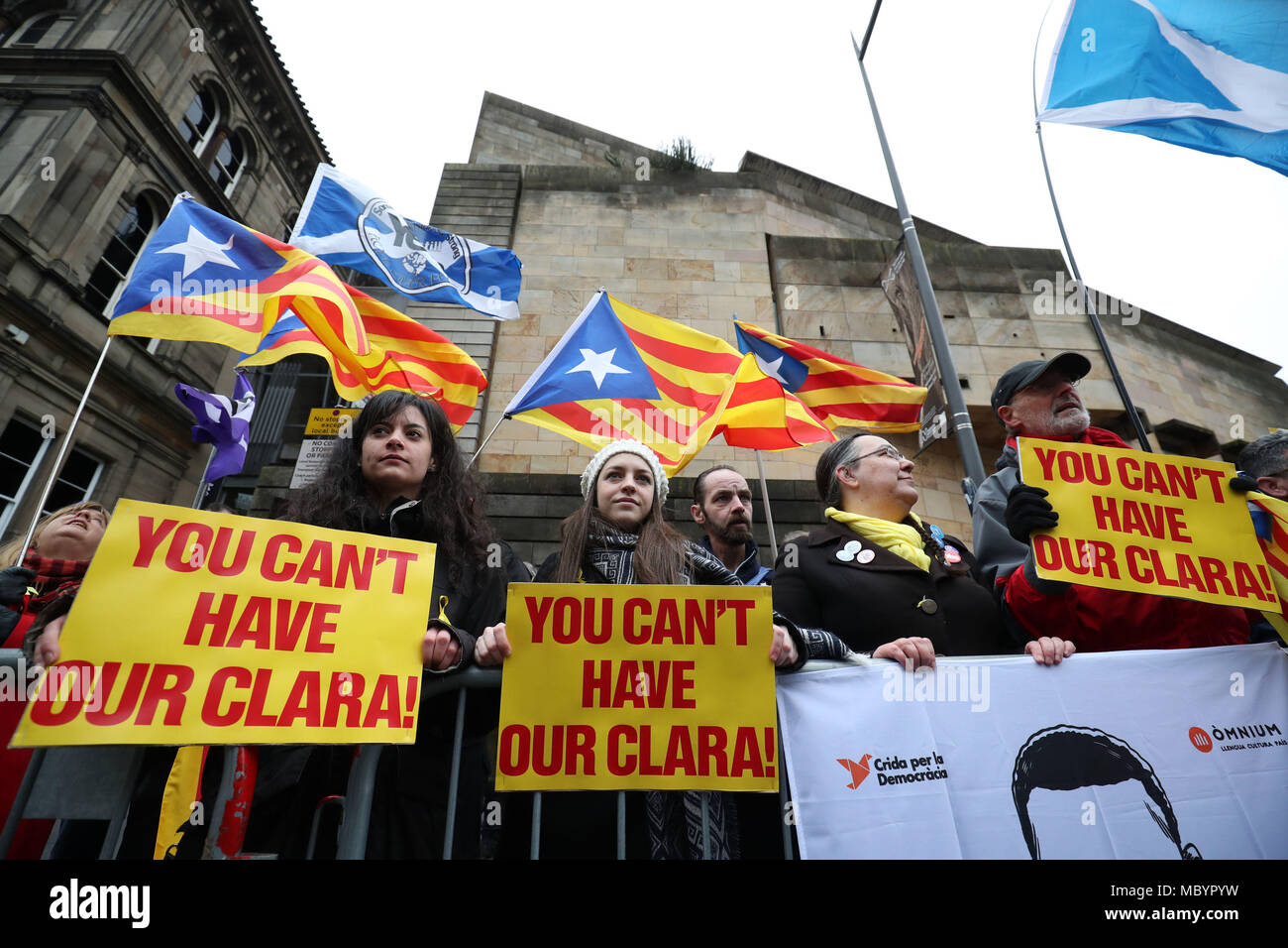 Catalonia pro-independence supporters outside Edinburgh Sheriff Court, where former Catalan Minister Professor Clara Ponsati, who is facing extradition to Spain, arrived for an extradition hearing. Stock Photo