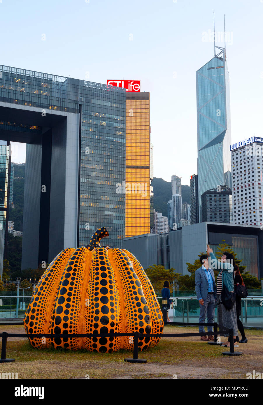 Japanese artists Yayoi Kusama pumpkin at Harbour Arts Sculpture Park