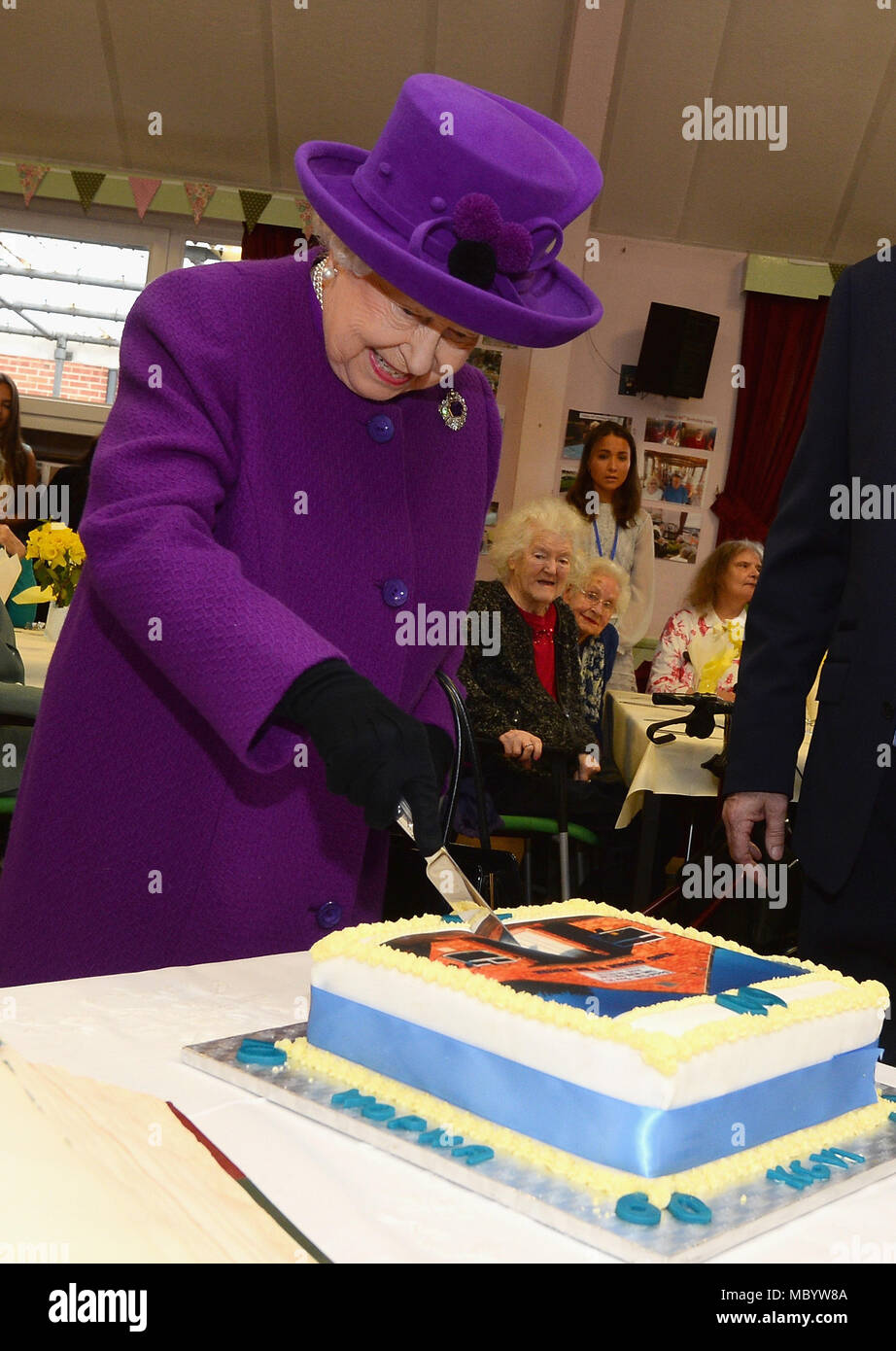 60th Anniversary Cake High Resolution Stock Photography And Images Alamy