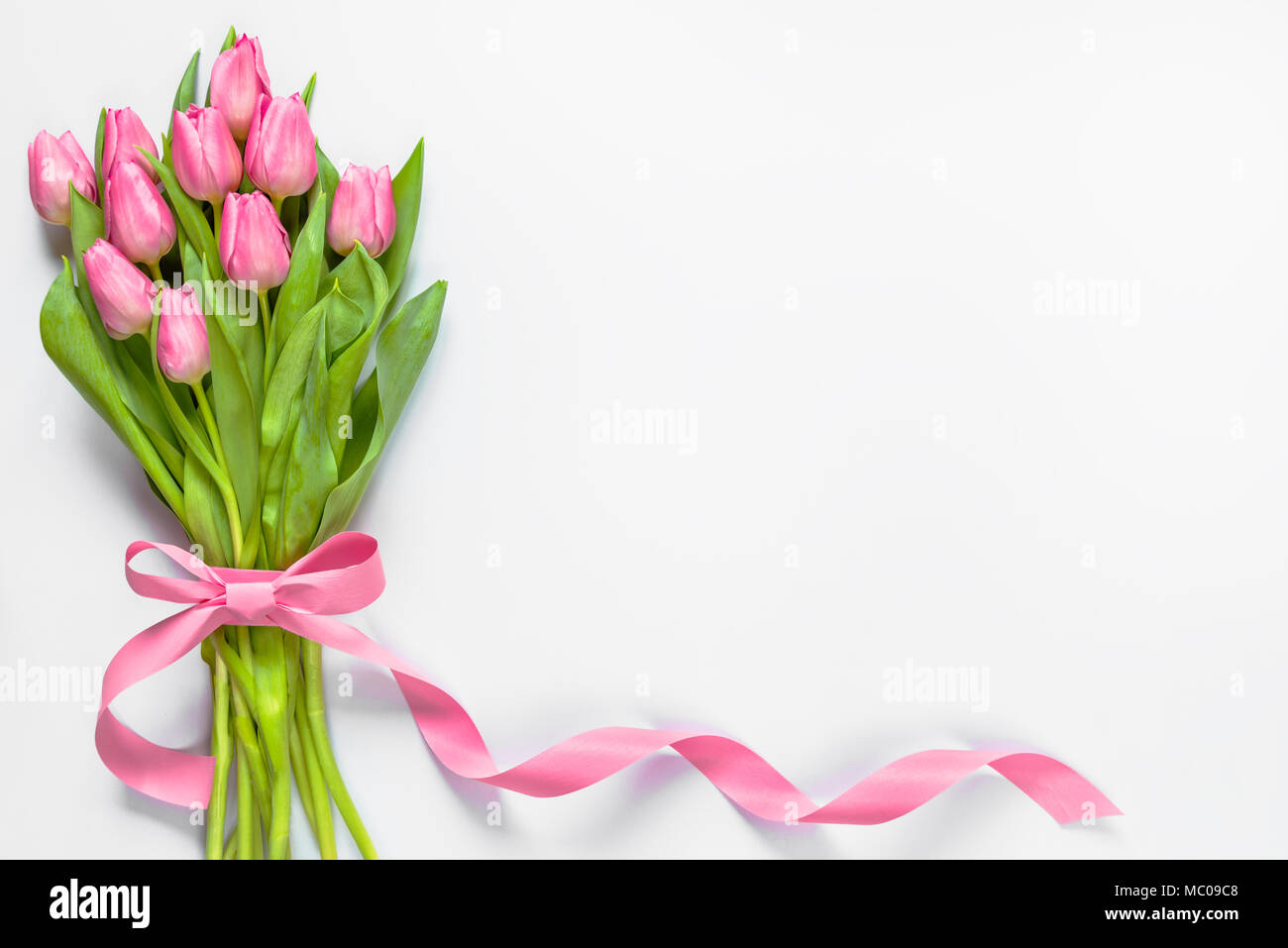 200,231 Bouquet Ribbon Royalty-Free Images, Stock Photos & Pictures