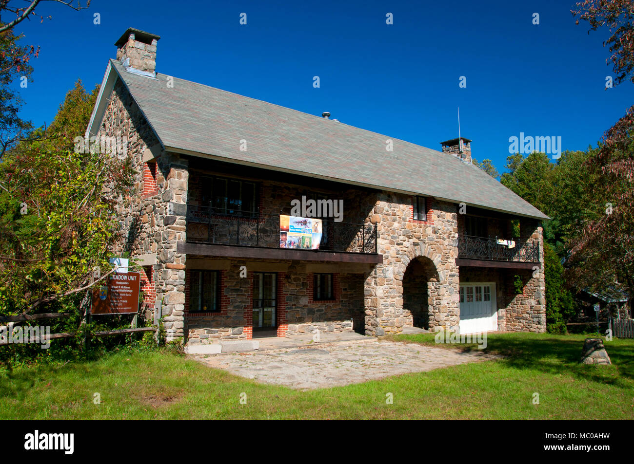 Refuge headquarters salt meadow unit stewart b mckinney national