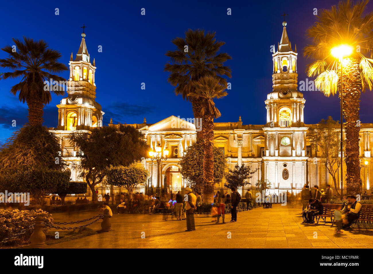 The Basilica Cathedral of Arequipa is located in the Plaza de ..., حجم الصورة 1300x956