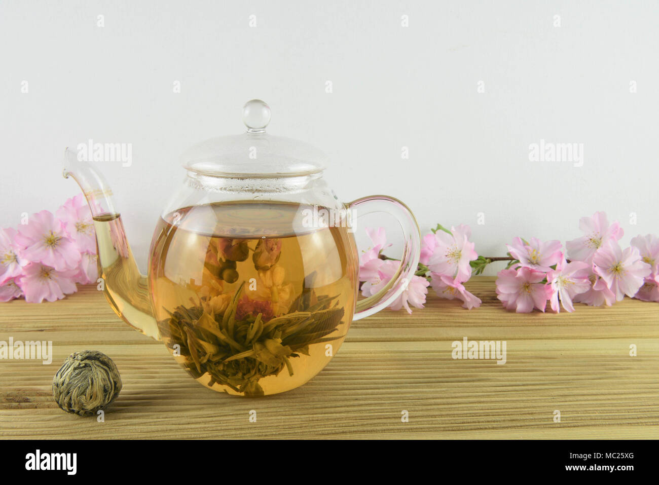 flowering tea in teapot Stock Photo Alamy