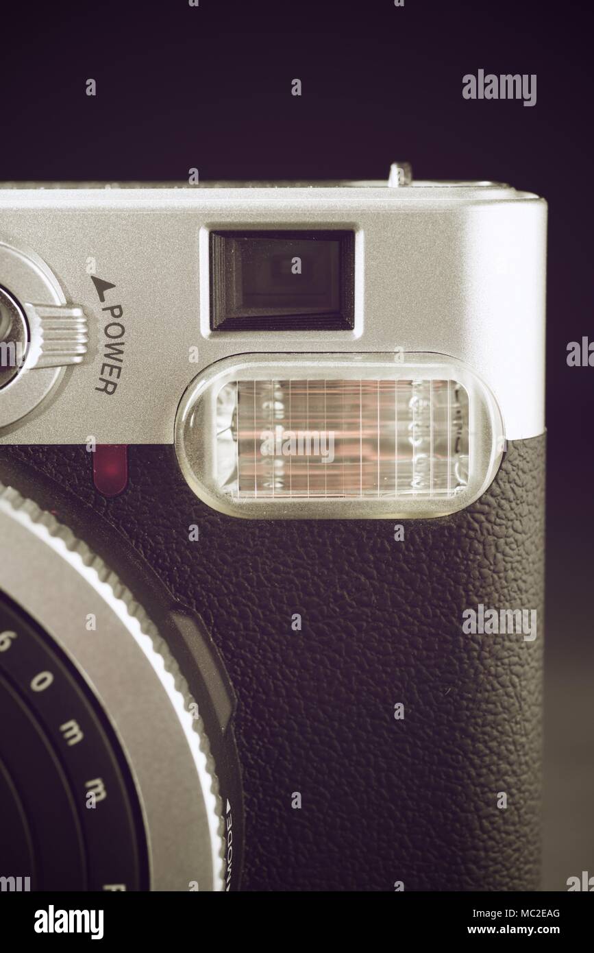 Vintage camera view and black background Stock Photo - Alamy
