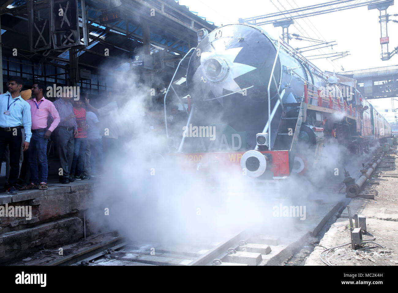 New Delhi, India. 13th May, 2018. WP 7200 Steam Engine 1947 Passenger
