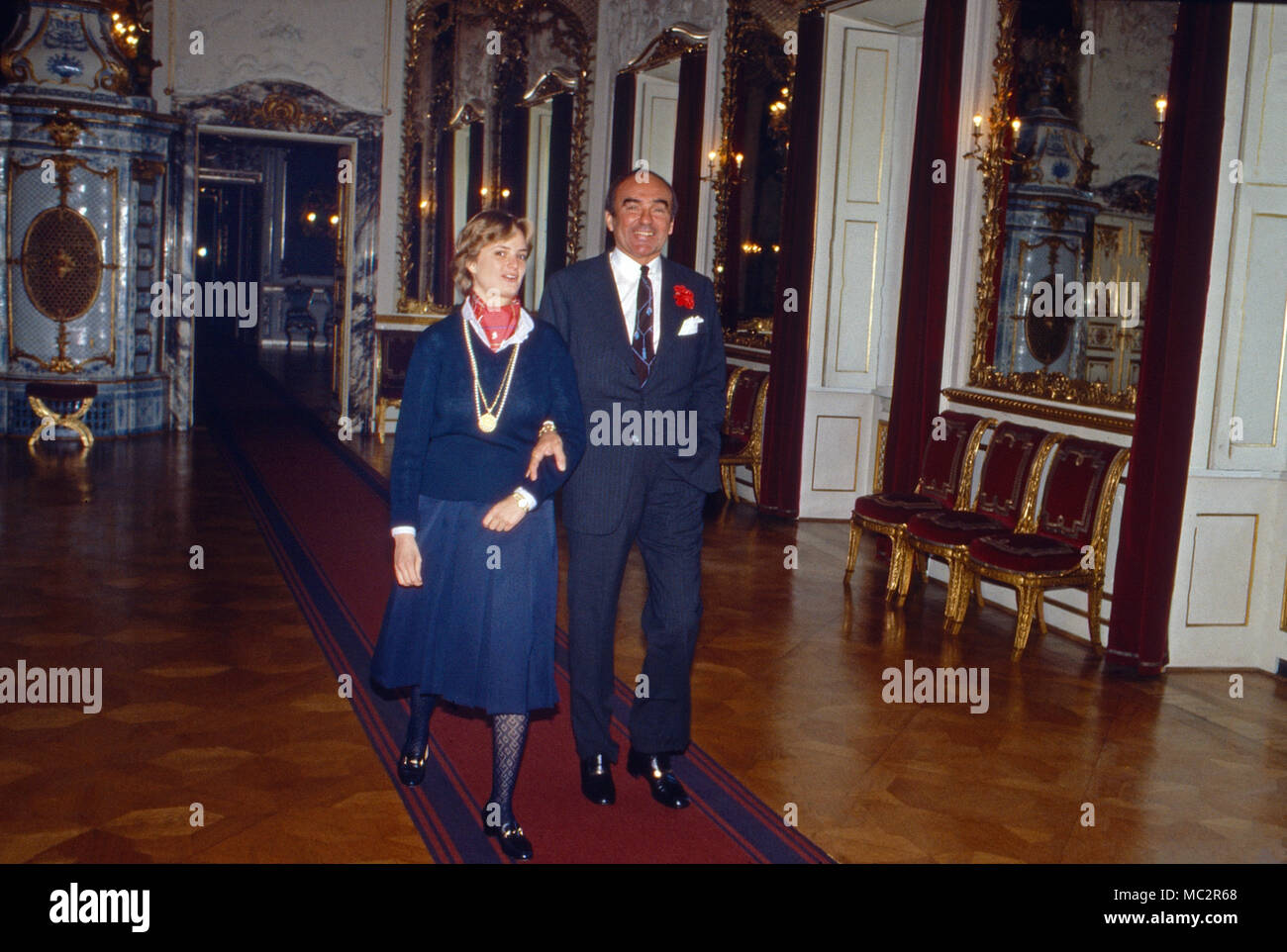 Schloss taxis hires stock photography and images Alamy Schloss taxis hires stock photography and images Alamy