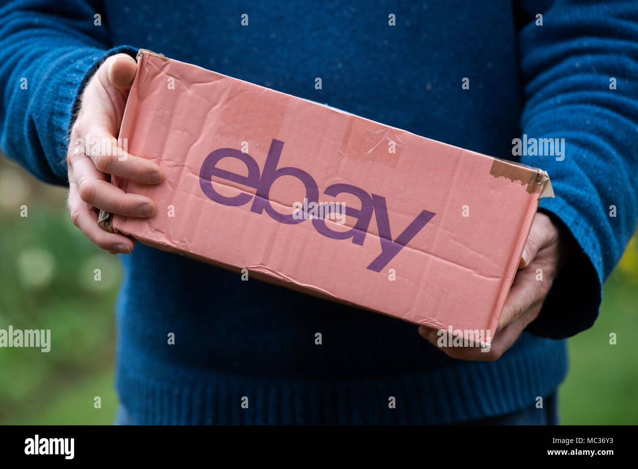 Ebay box hires stock photography and images Alamy