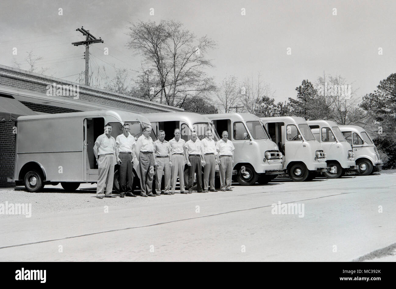 Delivery and 1950s hires stock photography and images Alamy