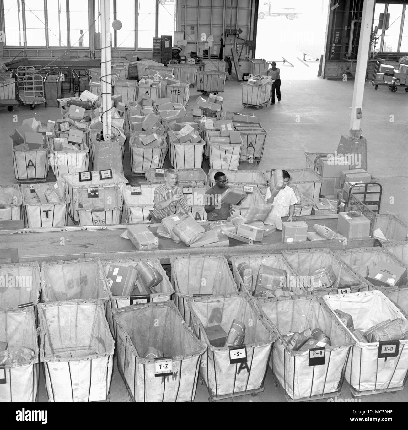 US sorting postal facility in California, ca. 1963. Stock Photo