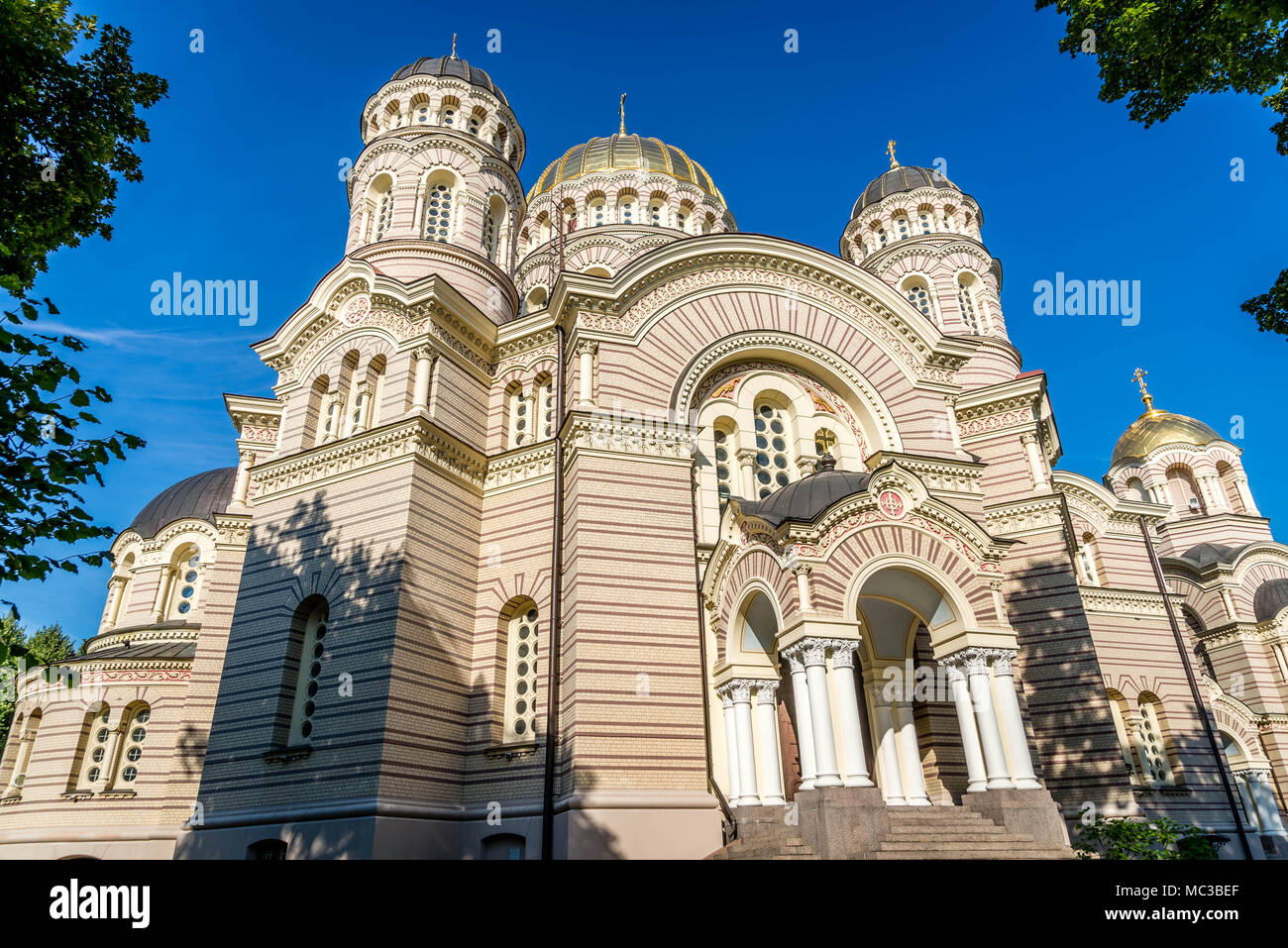 Rīgas Kristus Piedzimšanas pareizticīgo katedrāle (Riga Nativity of