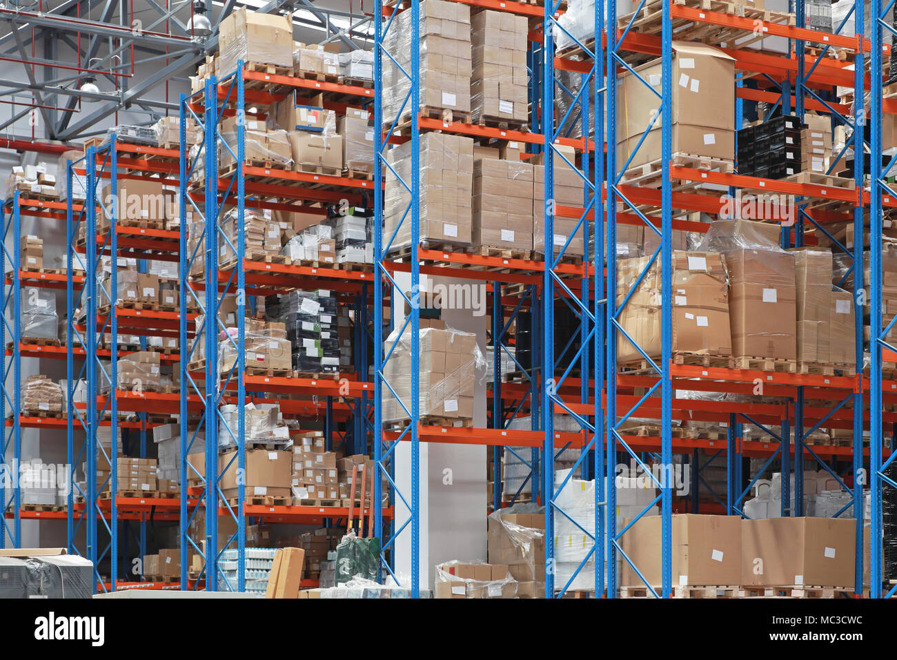 High Rack Shelves in Distribution Center Warehouse Stock Photo Alamy