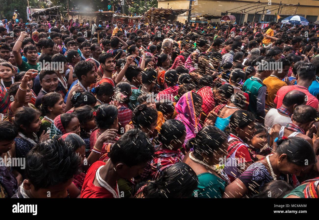 Kolkata, India. 12th Apr, 2018. Indian Hindu devotees perform rituals  during the Shiva Gajan festival at Bol Siddhi village, about 75 kilometers  away from Kolkata, India, on April 12, 2018. Faithful Hindu