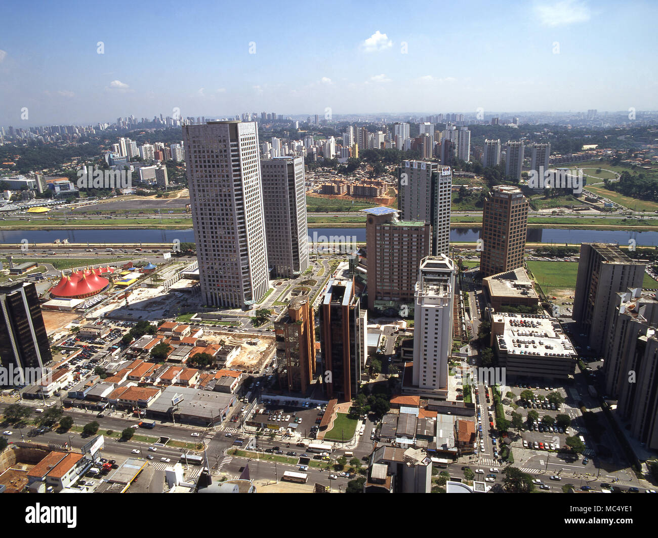 Avenida engenheiro luis carlos berrini hires stock photography and images Alamy Avenida engenheiro luis carlos berrini hires stock photography and images Alamy