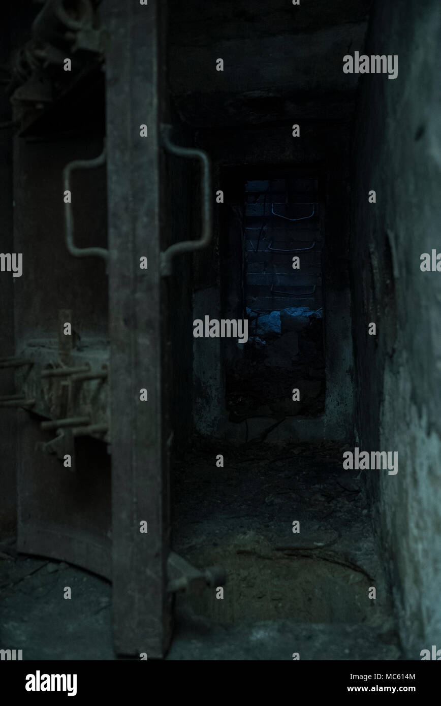 Bomb Shelter Door Stock Photo - Alamy