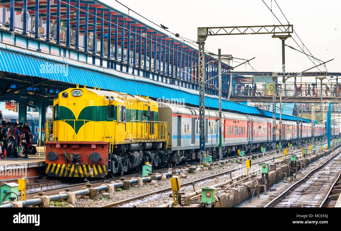 Passenger Train at New Delhi Railway Station. India Stock Photo - Alamy