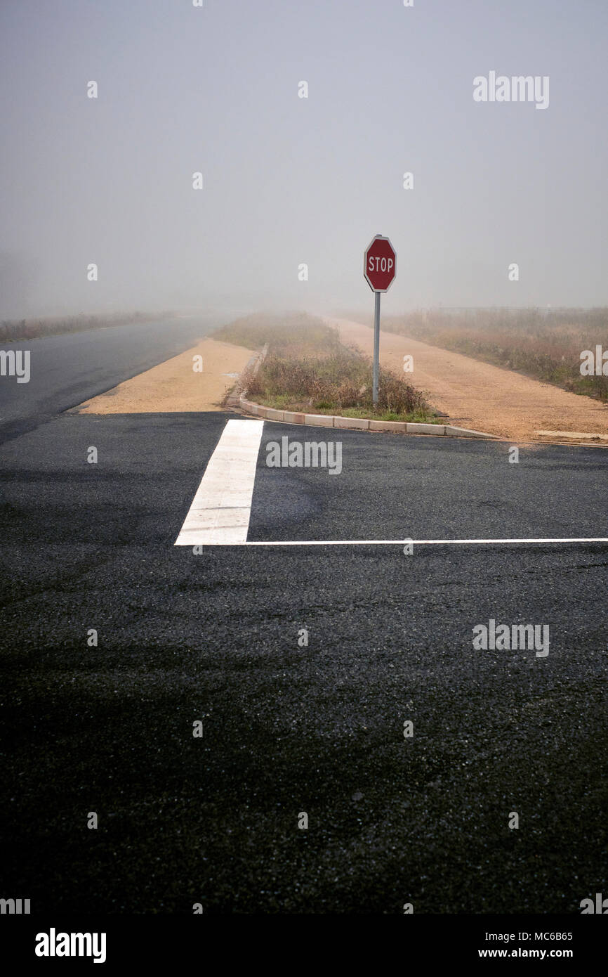 Empty street detail hi-res stock photography and images - Alamy