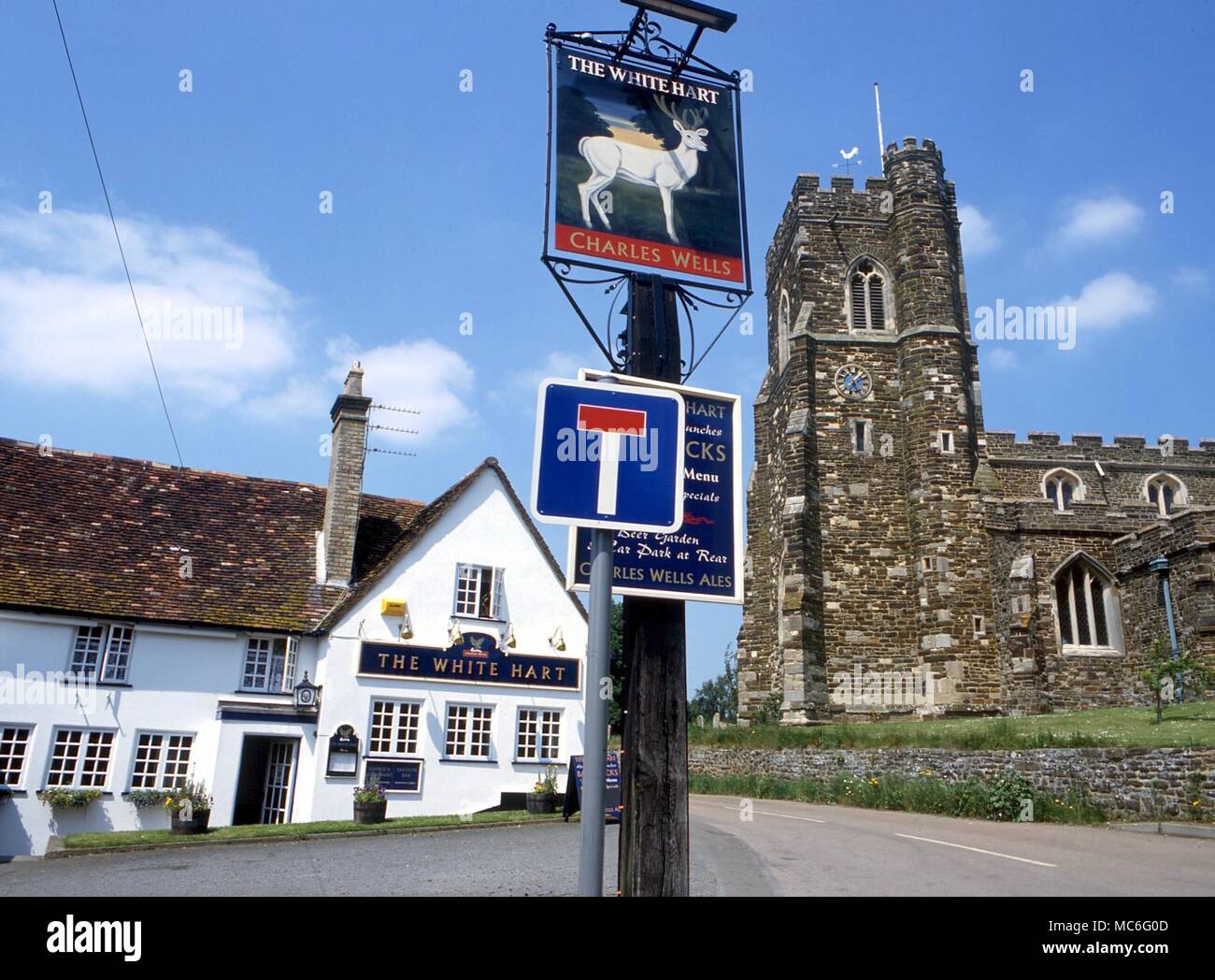 ANIMALS - White Hart pub sign in the village of Flitton, near Amphill Stock Photo