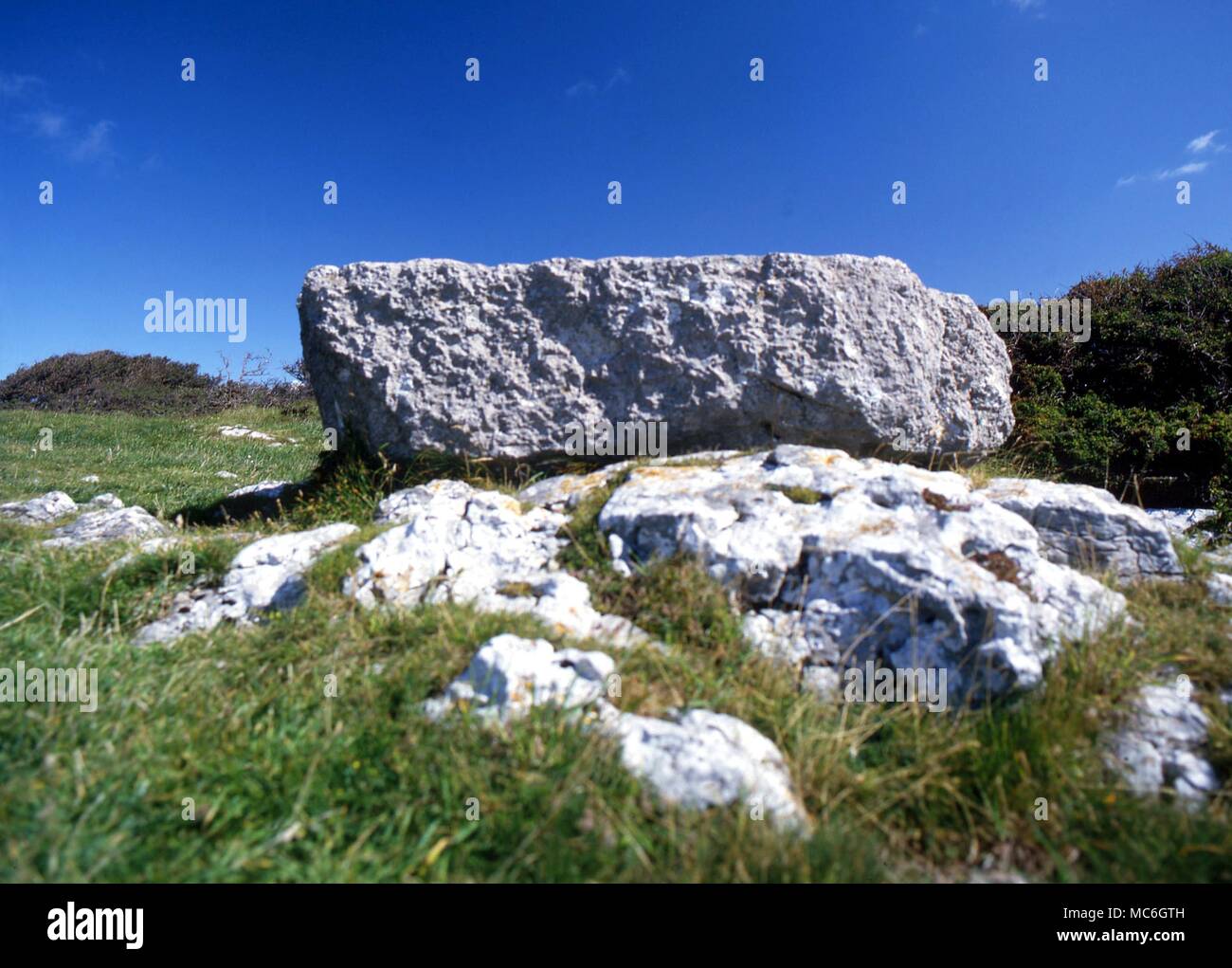 The magical stone called the 'Maen Sigl' on Great Orme. prehistoric and linked with the Druids Stock Photo