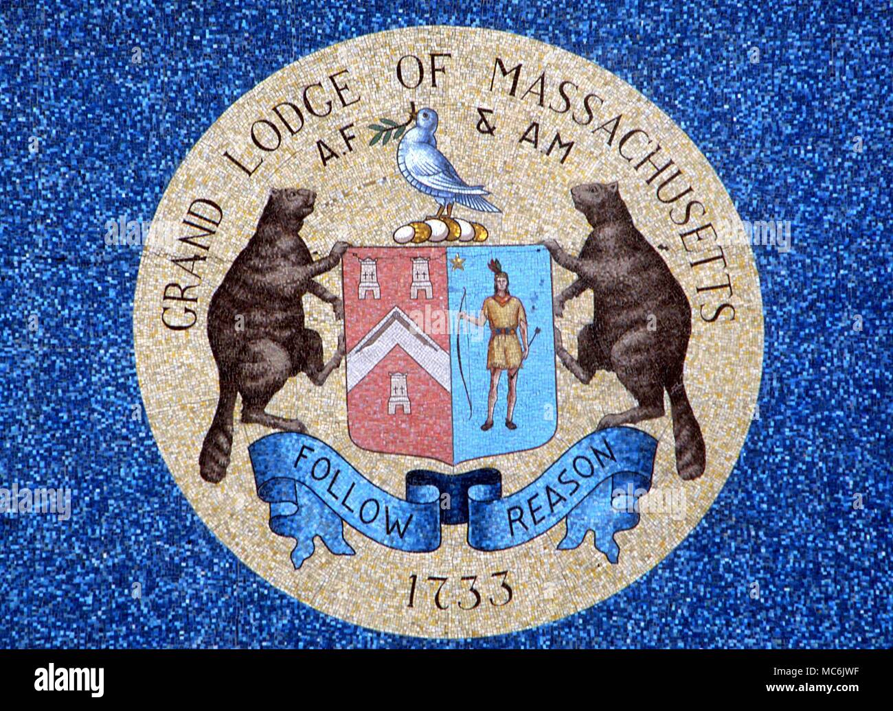 https://c8.alamy.com/comp/MC6JWF/masonic-seal-masonic-seal-of-the-grand-lodge-of-massachusetts-in-a-wall-mosaic-on-the-facade-of-the-masonic-temple-of-the-grand-lodge-of-massachusetts-in-boston-massachusetts-MC6JWF.jpg