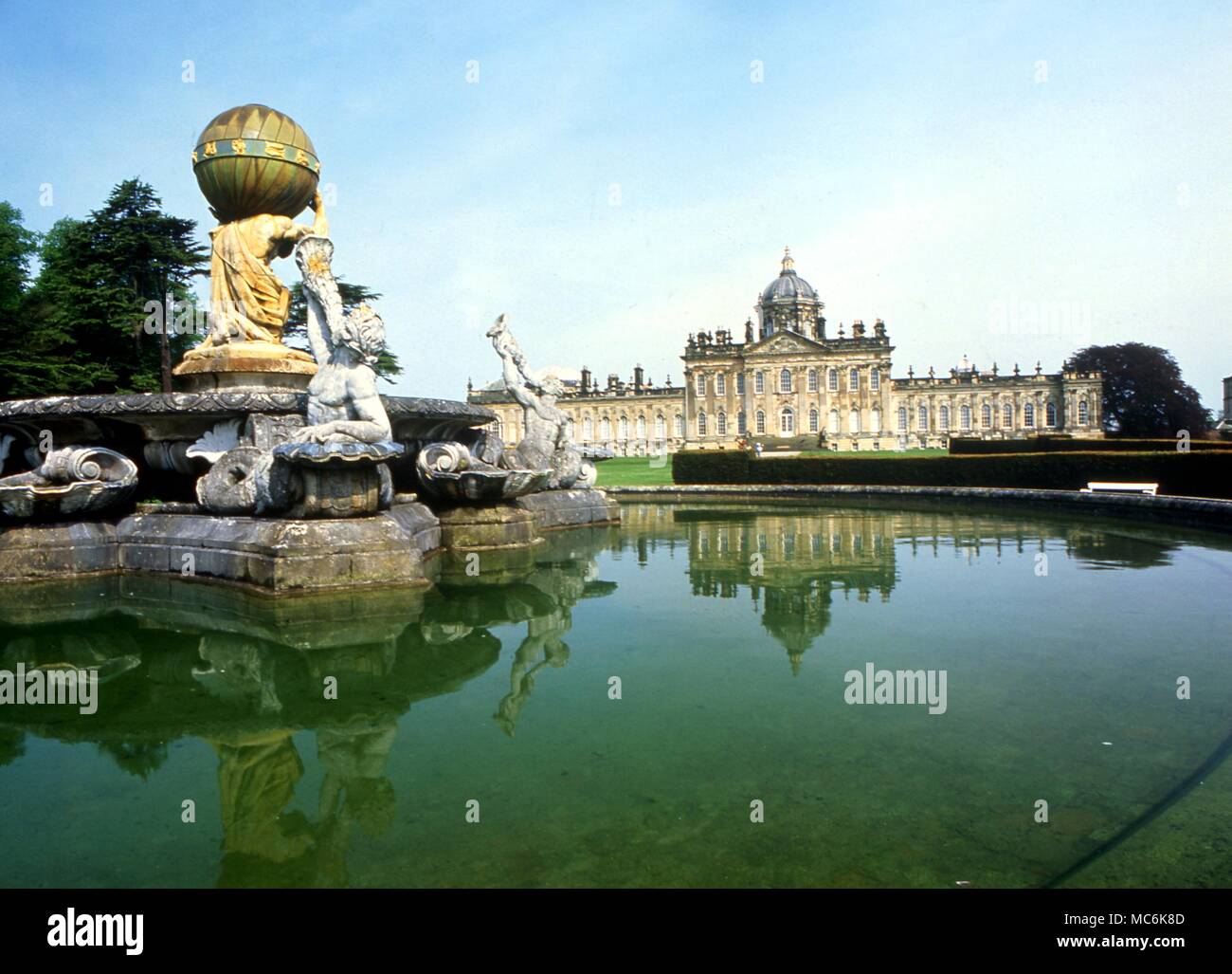 Spheres - Zodiacal Spheres. Zodiacal sphere carried by Atlas as part of the pond decoration at Castle Howard. 19th century, probably French. Panoramic view Stock Photo