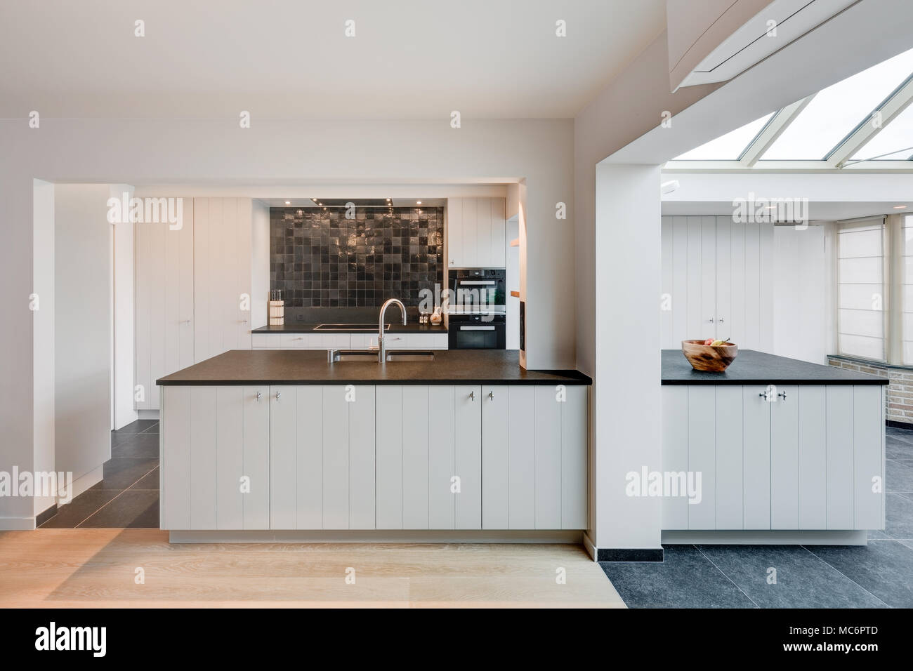 Contemporary domestic kitchen Stock Photo
