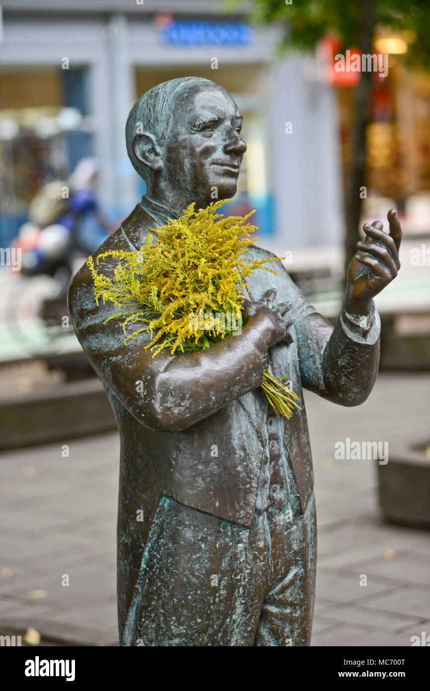 Sculpture of Antanas Sabaniauskas, Laisves aleja street, Kaunas, Lithuania Stock Photo