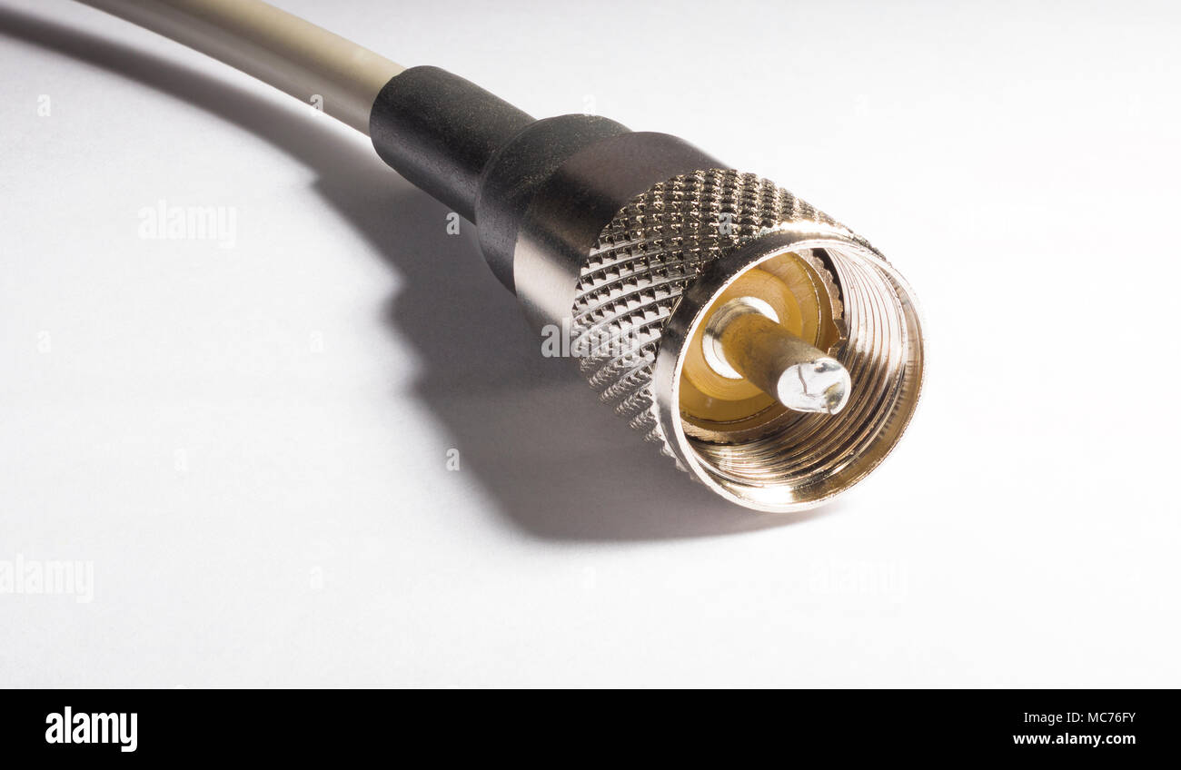 Shortwave antenna hires stock photography and images Alamy