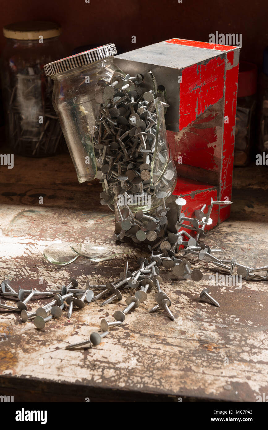 Galvanised steel container hires stock photography and images Alamy