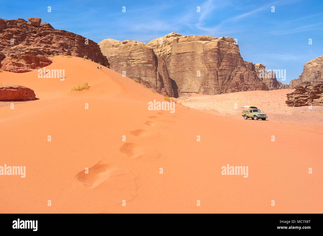 Red sand dune, Wadi Rum Desert, Jordan Stock Photo Alamy