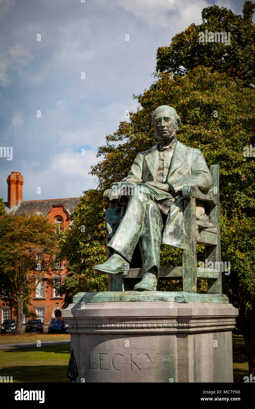 William Edward Hartpole Lecky Statue, Trinity College, Dublin Stock Photo