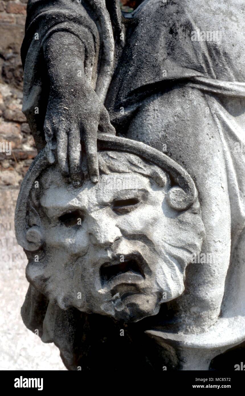Download Roman Mask High Resolution Stock Photography And Images Alamy Yellowimages Mockups