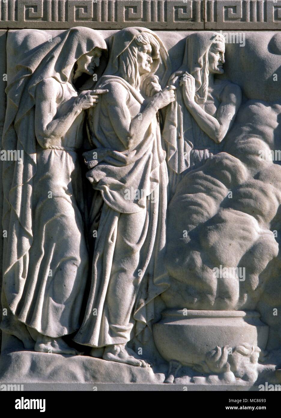 SHAKESPEARE Witches of Macbeth Bas relief on the exterior of the Folger Shakespeare Library, in Washington DC. Carved by John Gregory, 1932. William Shakespeare Stock Photo