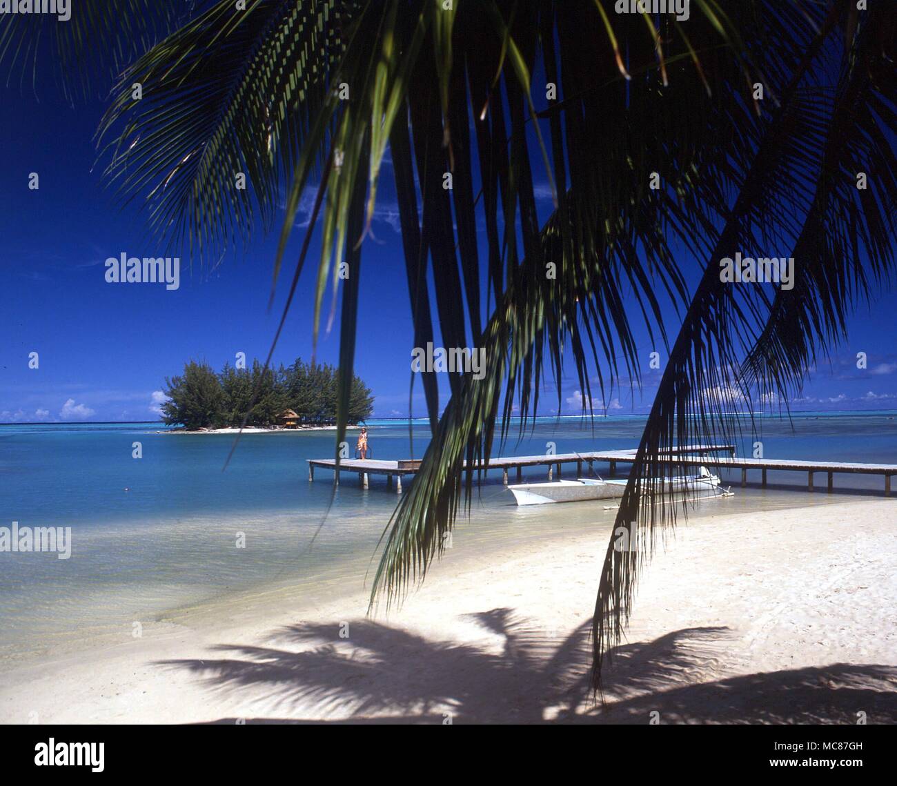 Archival beach scene hi-res stock photography and images - Alamy