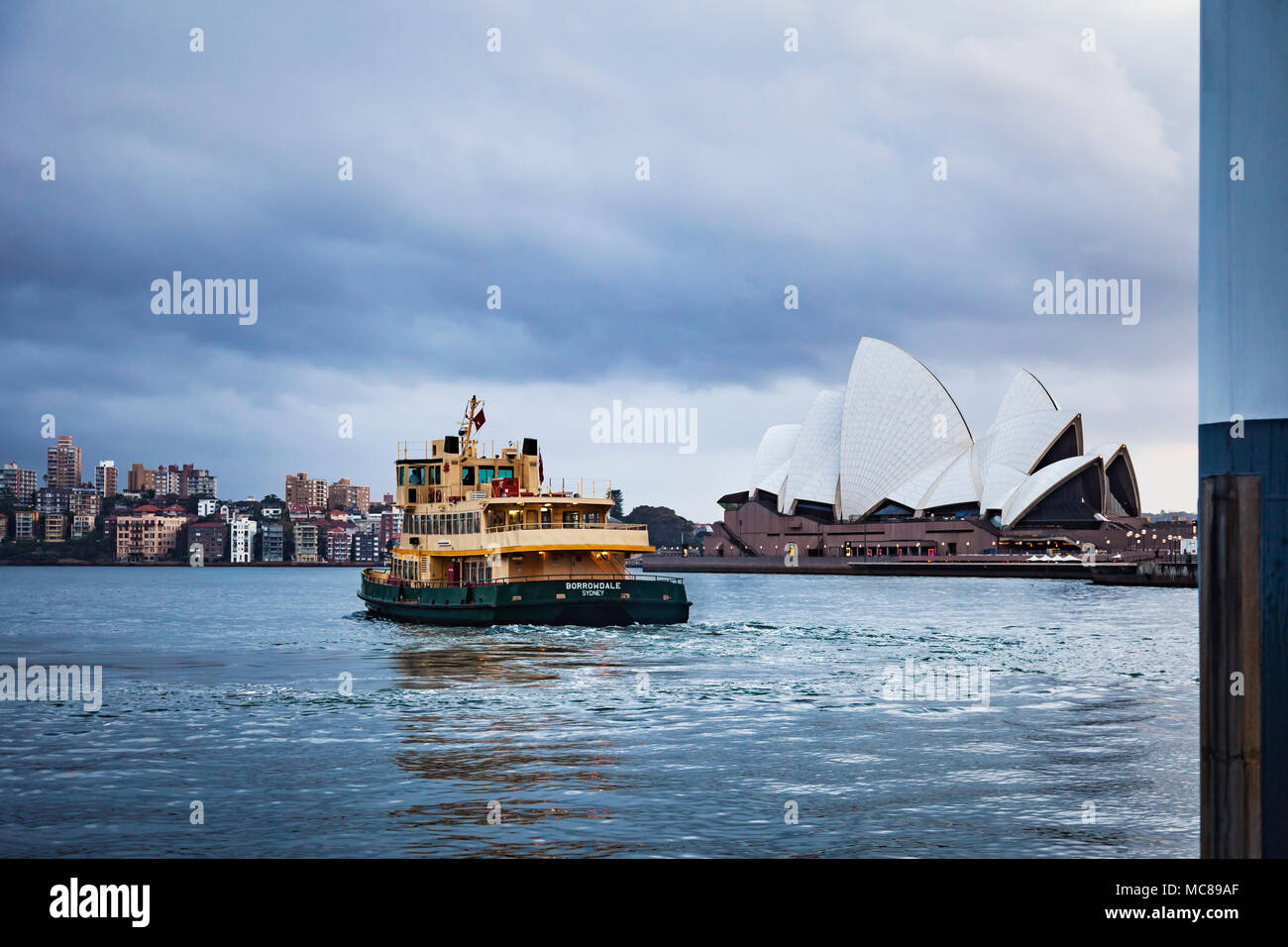 Ferry leaving Circular Quay Stock Photo