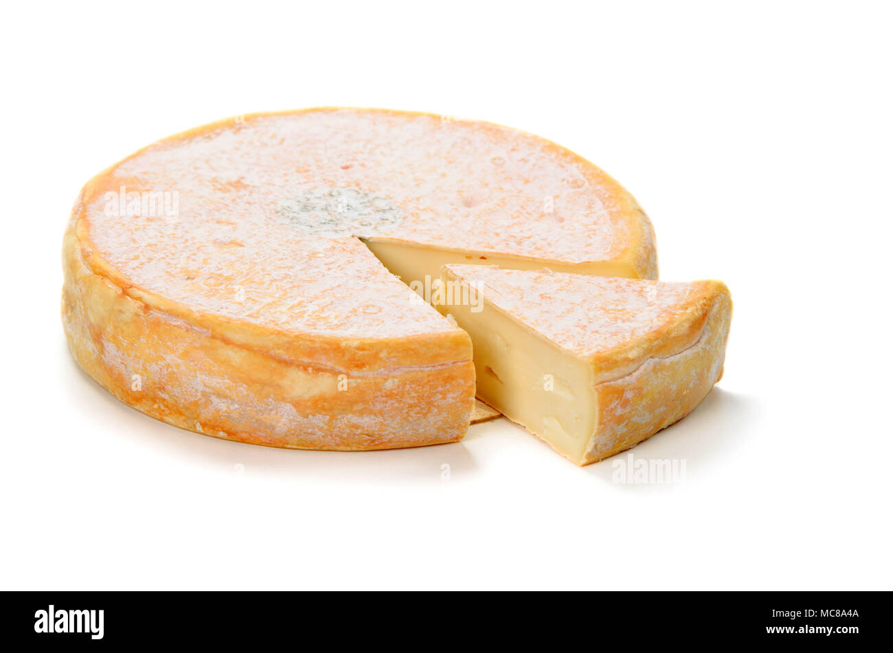 Traditional Reblochon cheese Stock Photo Alamy